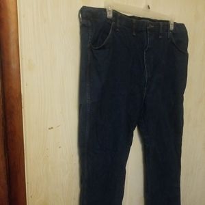Rustler Men's 44x30 Blue Jeans – Pre-owned, Excellent Condition, Straight Leg